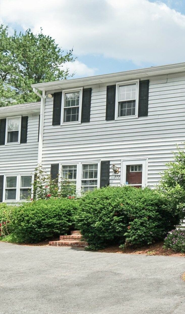 Property Photo: 272 Winding Pond Road NH 03053