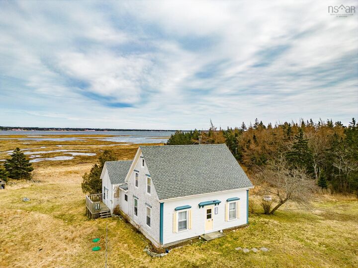 Property Photo: 4847 Shore Road NS B0T 1W0