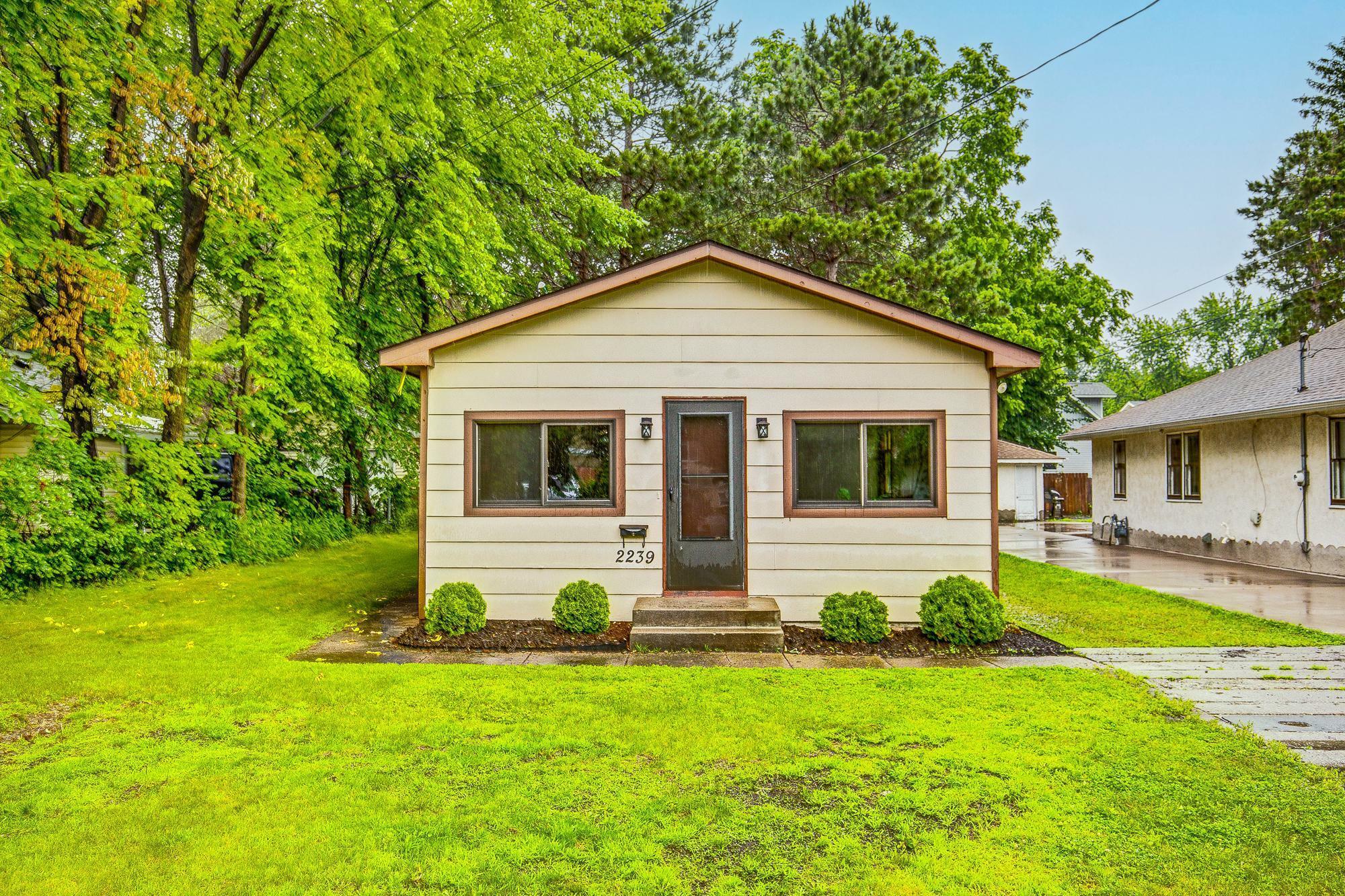 Property Photo:  2239 10th Street  MN 55110 