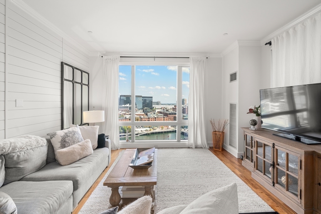Property Photo: 500 Atlantic Avenue 15M MA 02110