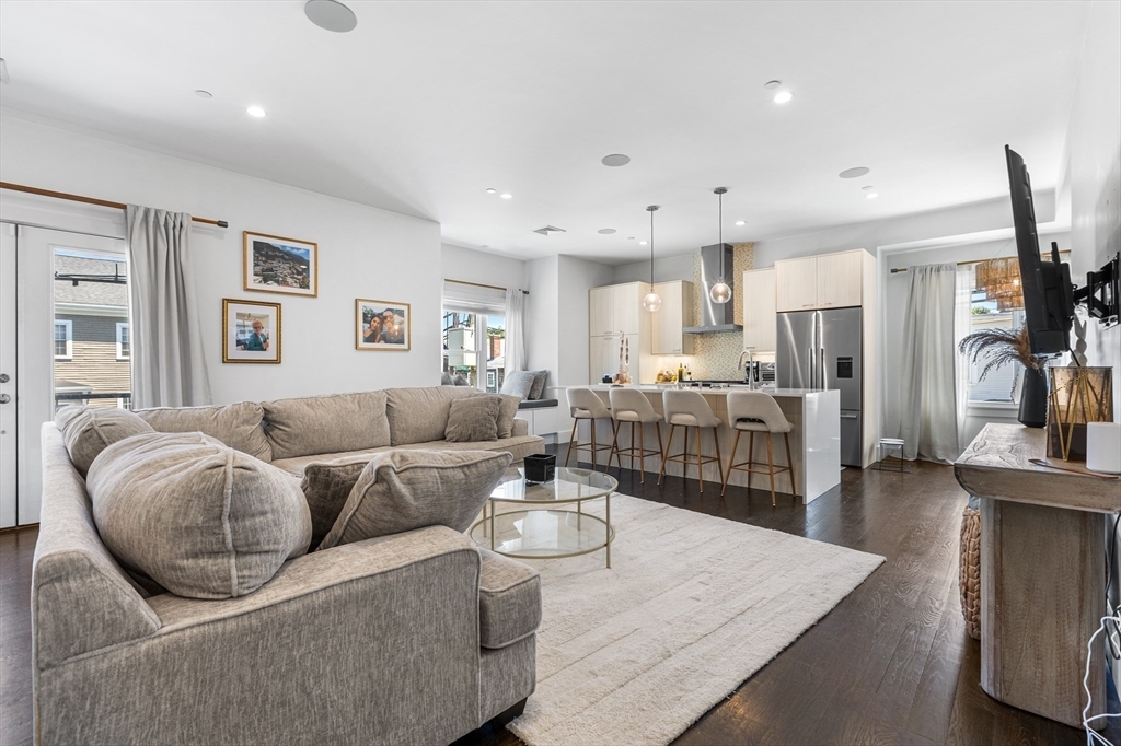 Property Photo: 35 Chickatawbut St 1 MA 02122