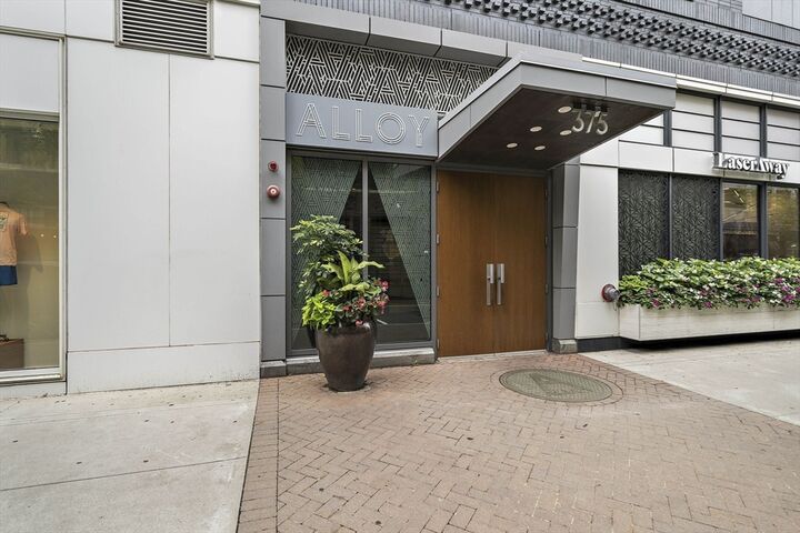 Property Photo: 375 Canal St. 1109 MA 02145