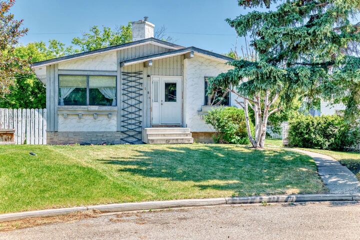 418 Ellis Crescent  High River AB T1V 1J1 photo
