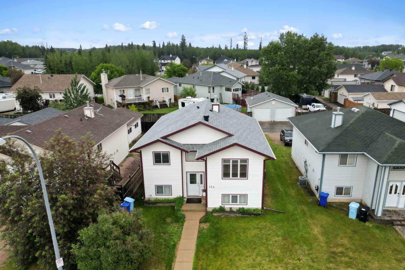 Property Photo:  154 Wolff Way  AB T9H 5G9 