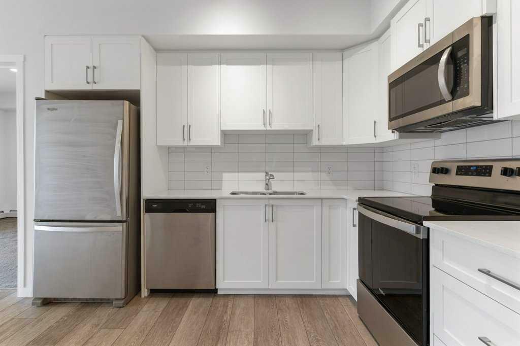 Property Photo: 3727 Sage Hill Drive NW 3108 AB T3R 1T7
