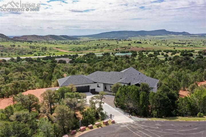 Property Photo: 16347 Cala Rojo Drive CO 80926