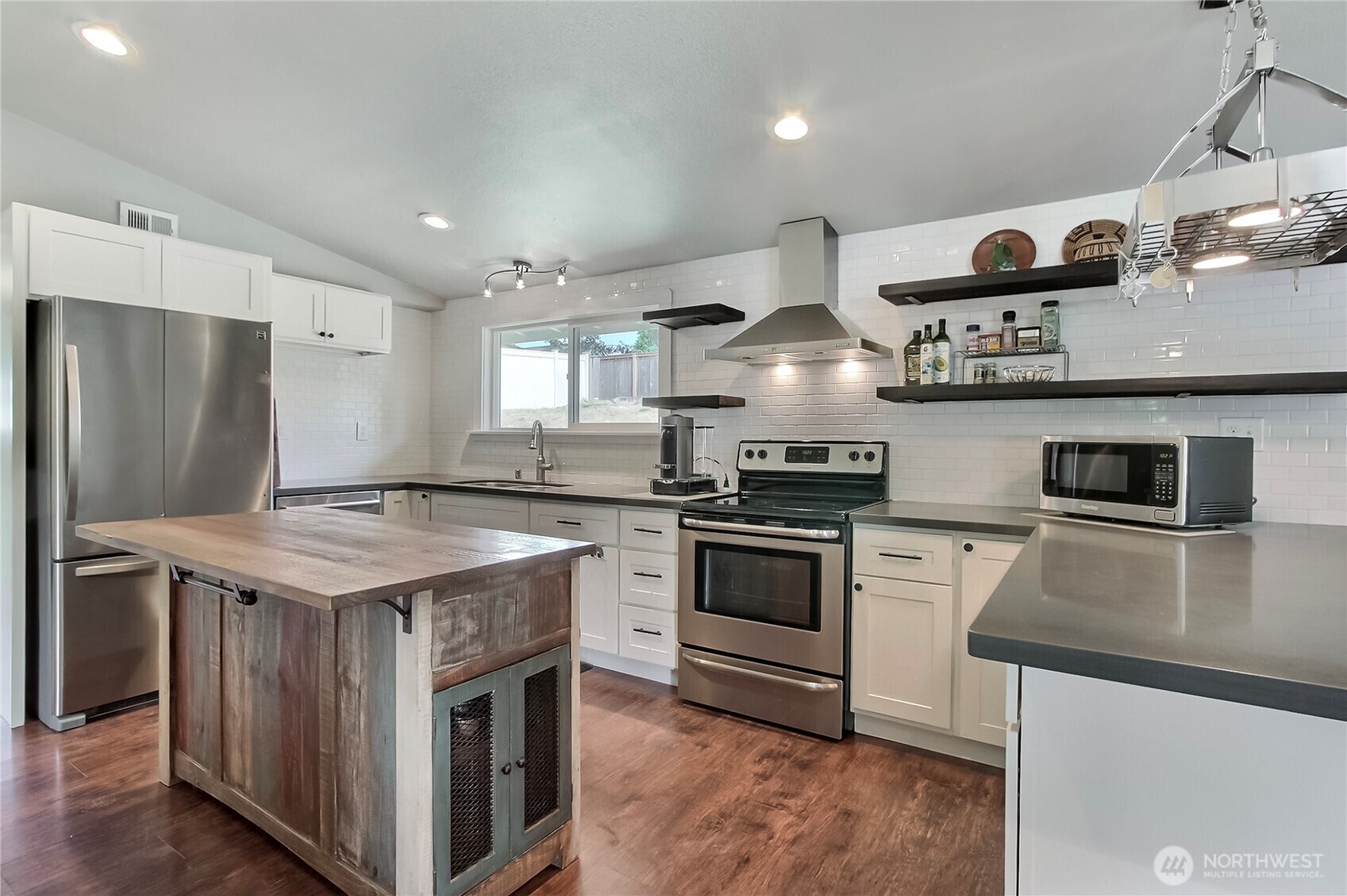 Property Photo:  8105  Oakridge Drive SW  WA 98498 