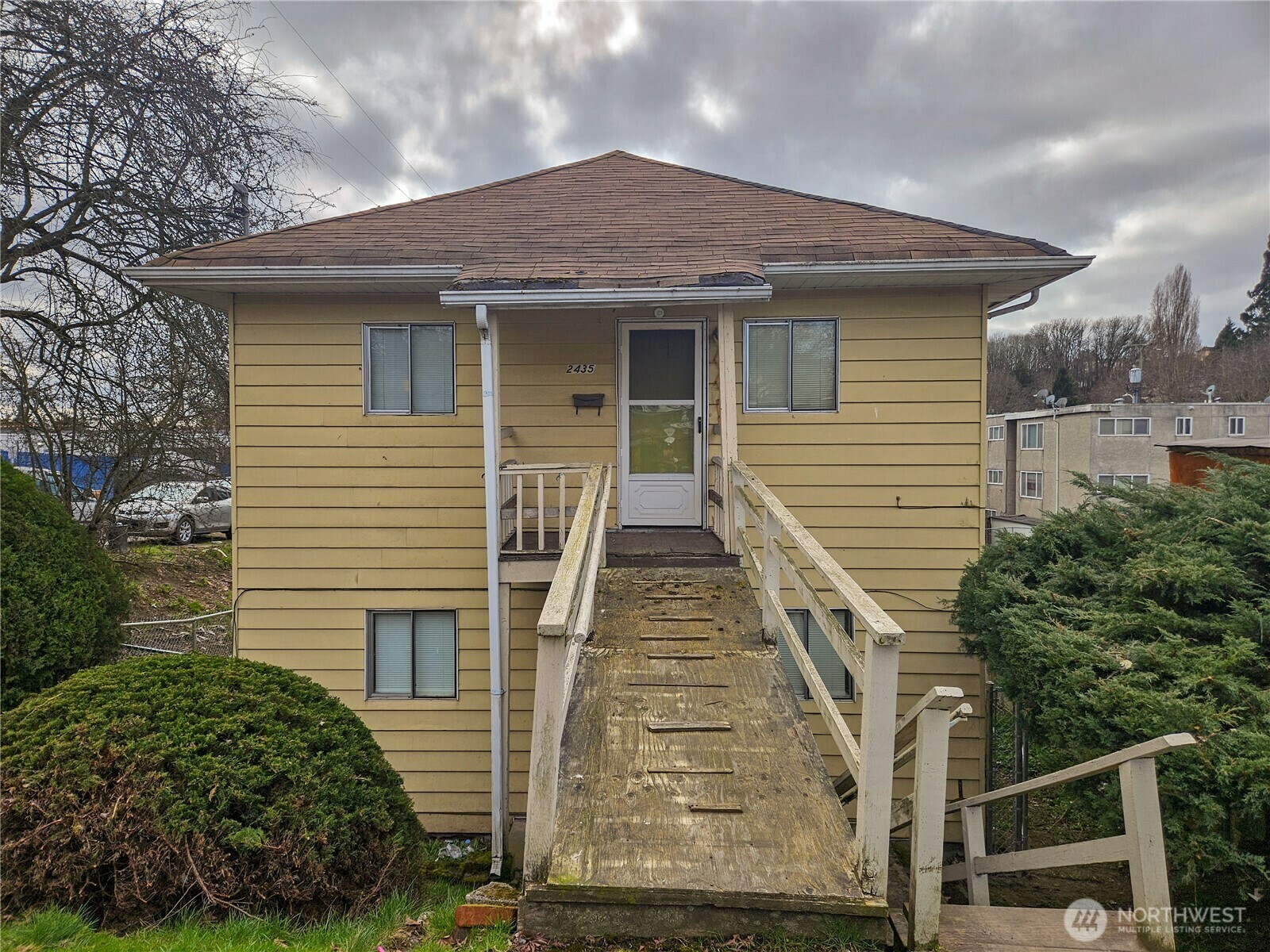 Property Photo: 2435 S Walker Street WA 98144