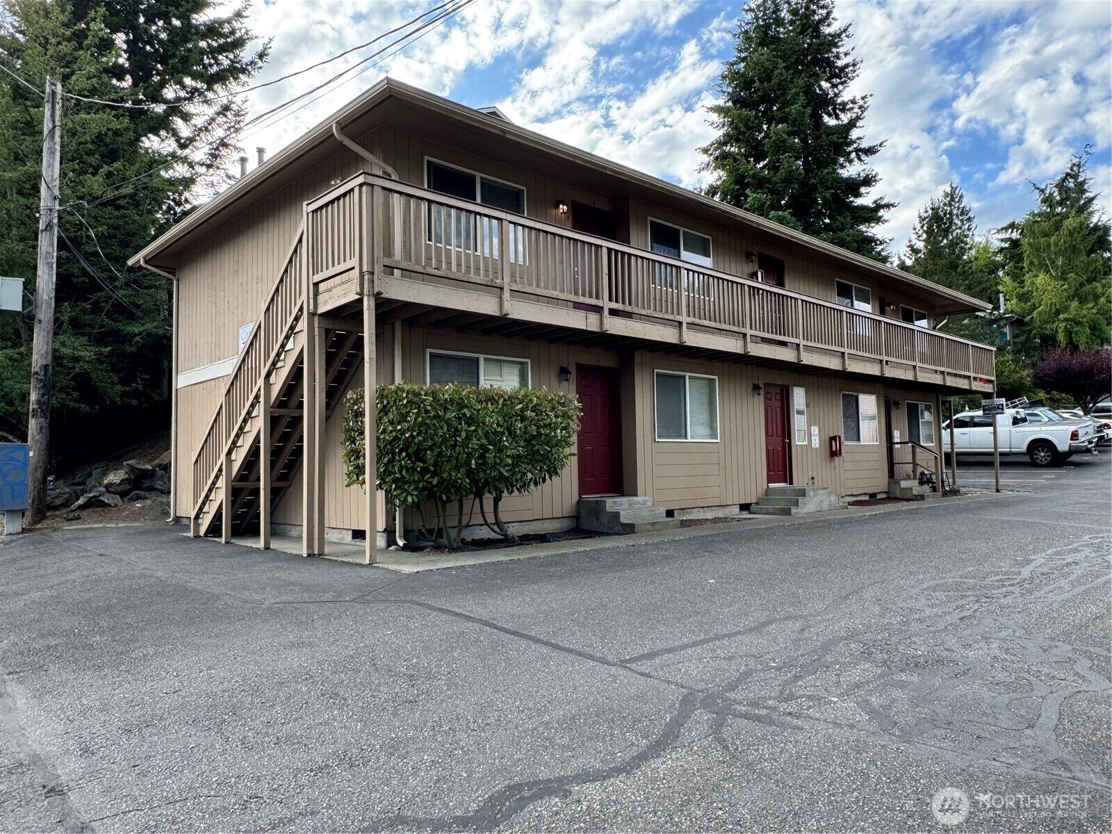 Property Photo:  109 W  Casino Road  WA 98204 