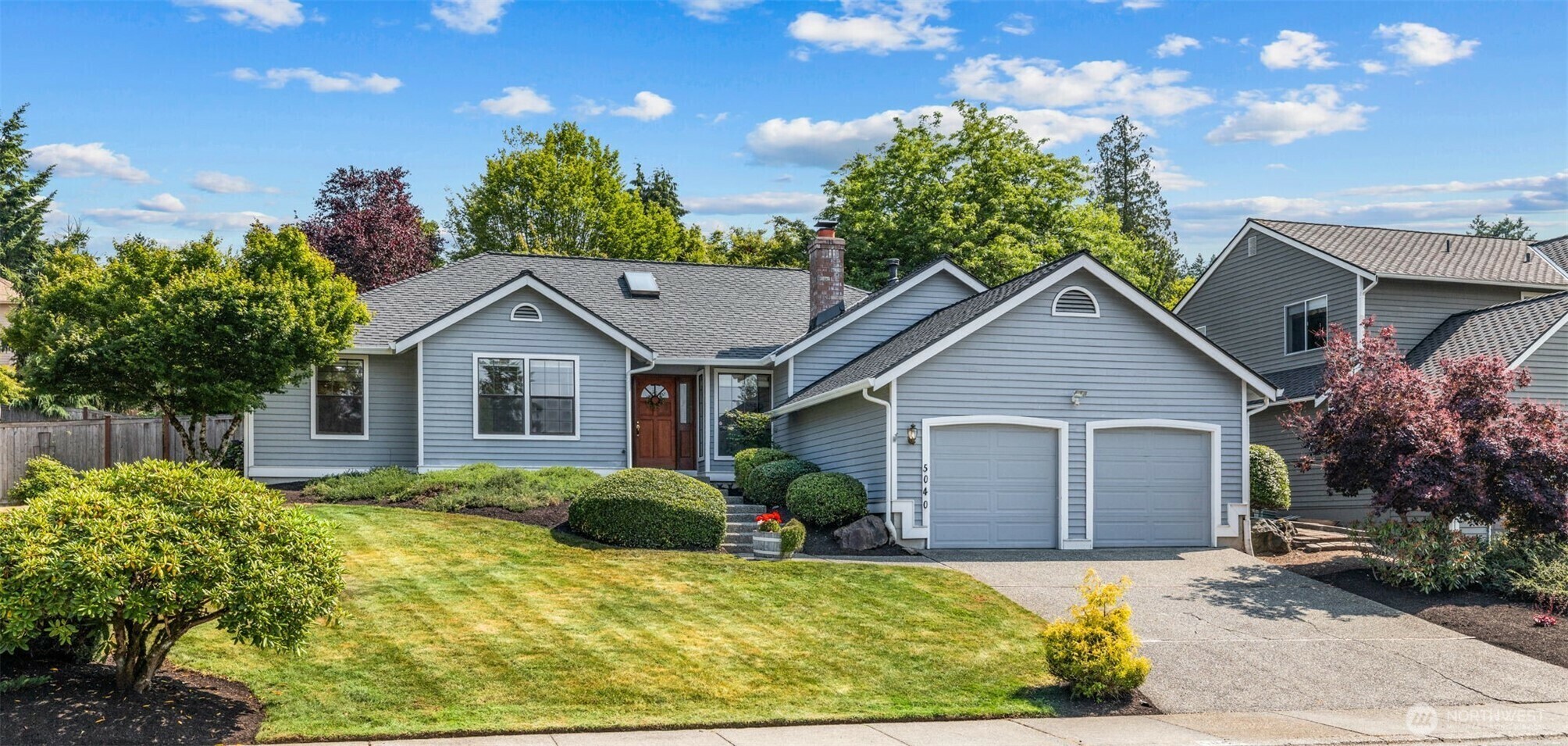 Property Photo: 5040 Mill Pond Loop SE WA 98092