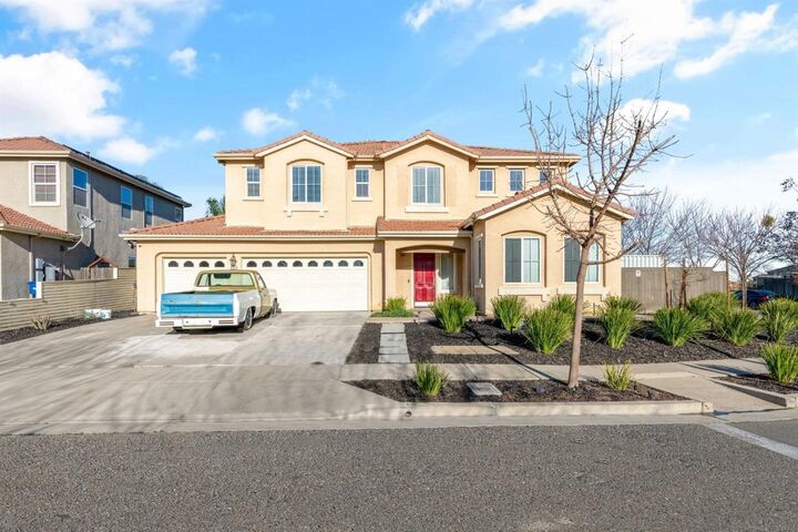 564 Millwood Drive  Patterson CA 95363 photo