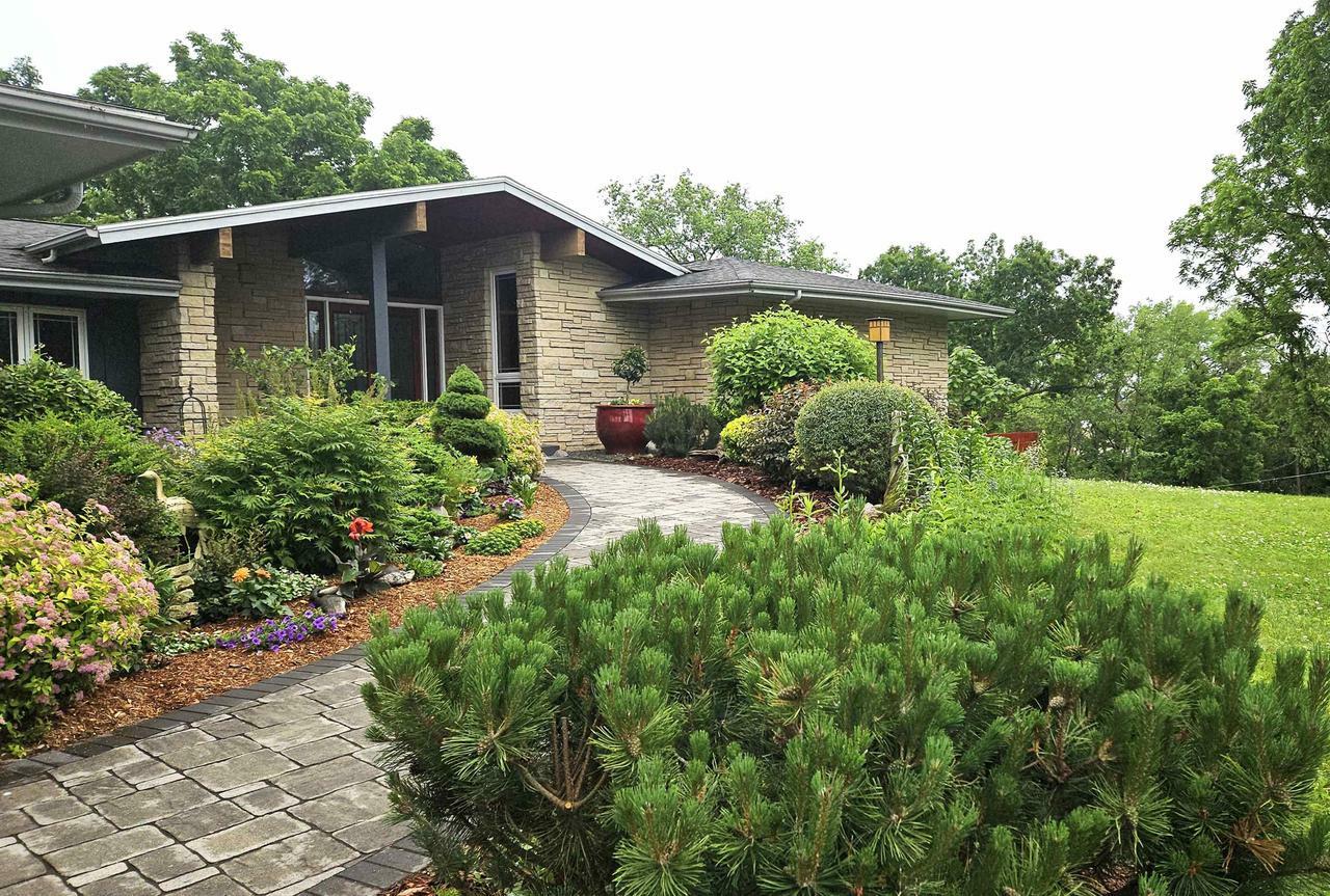 Property Photo: 1 Sandy Oak Drive WI 54665