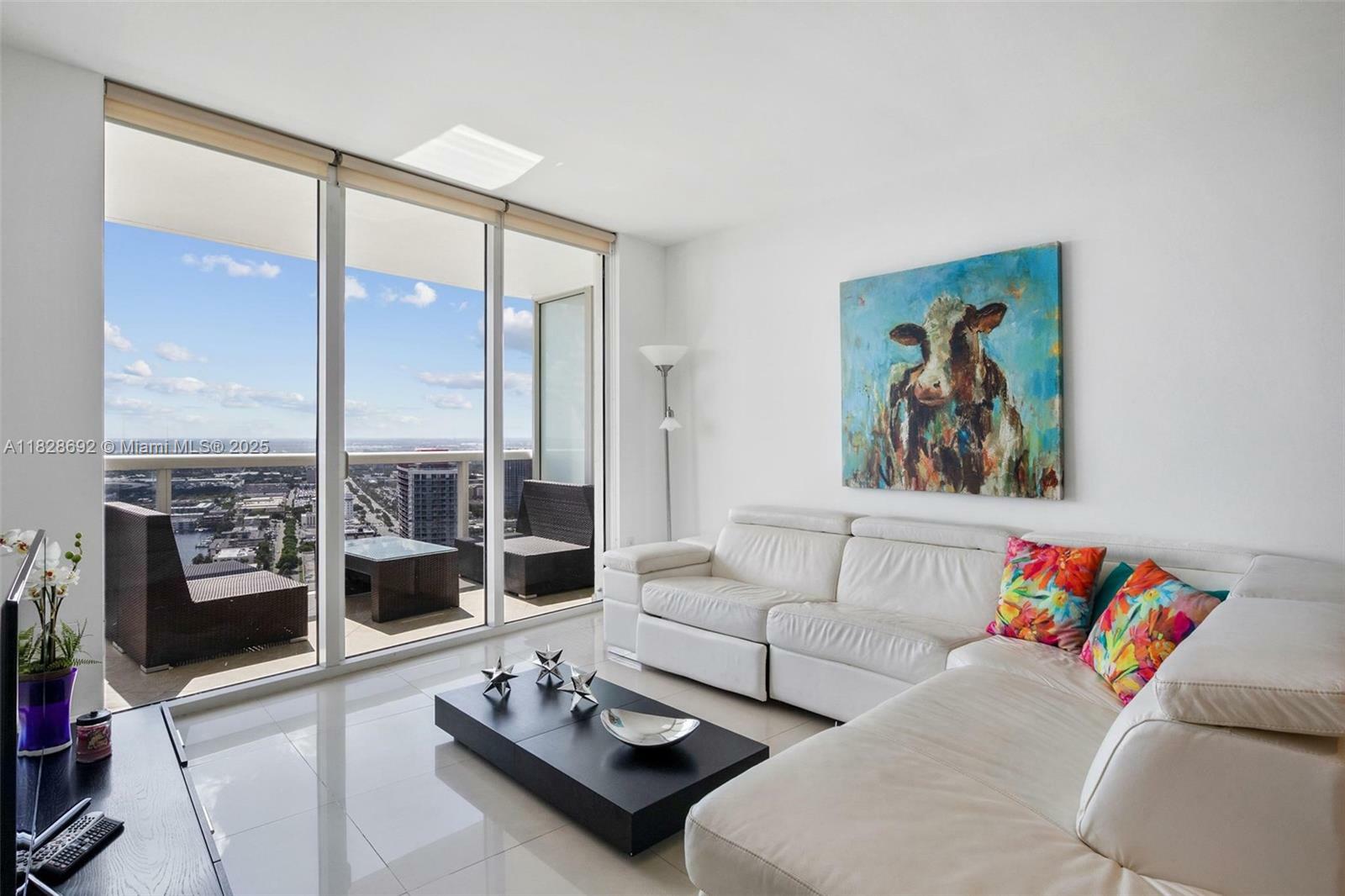 Property Photo:  1800 S Ocean Dr 4006  FL 33009 