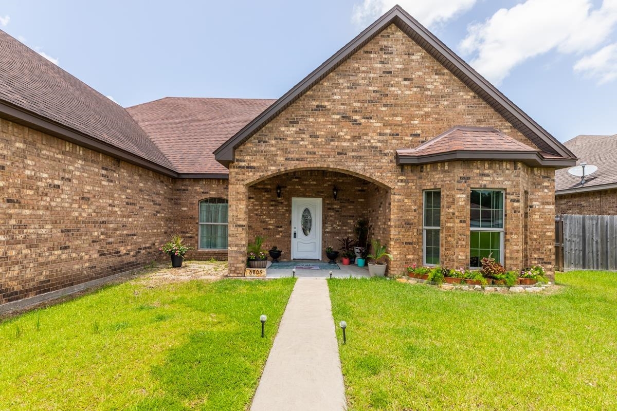 Property Photo:  6805 Aquarius  TX 77662 