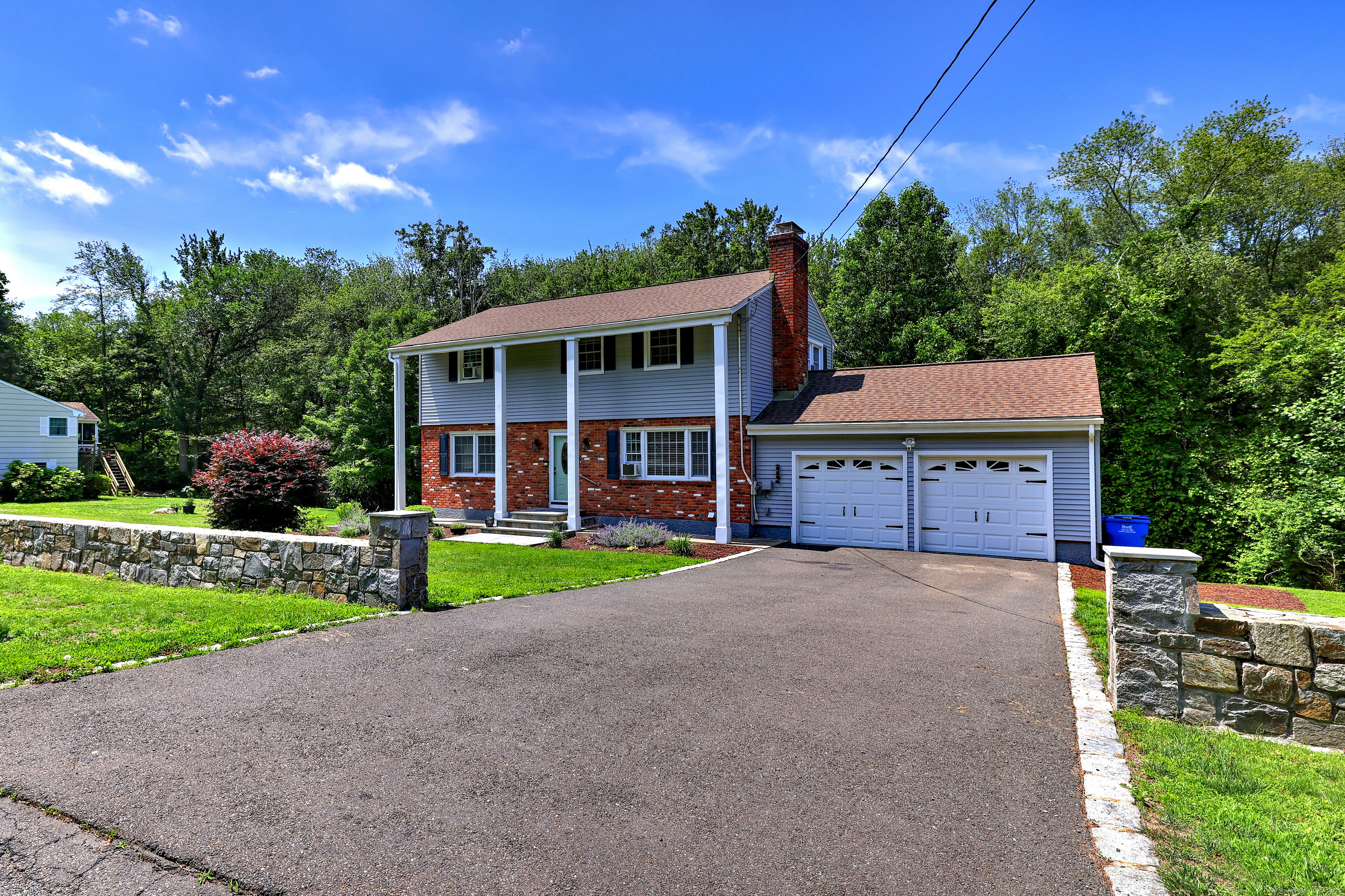 Property Photo:  73 Highridge Drive  CT 06468 