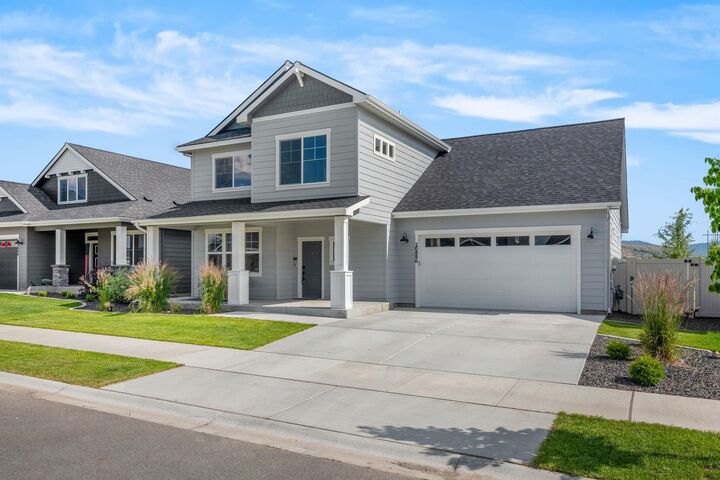 Property Photo:  20886 E Thompson Ave  WA 99019 