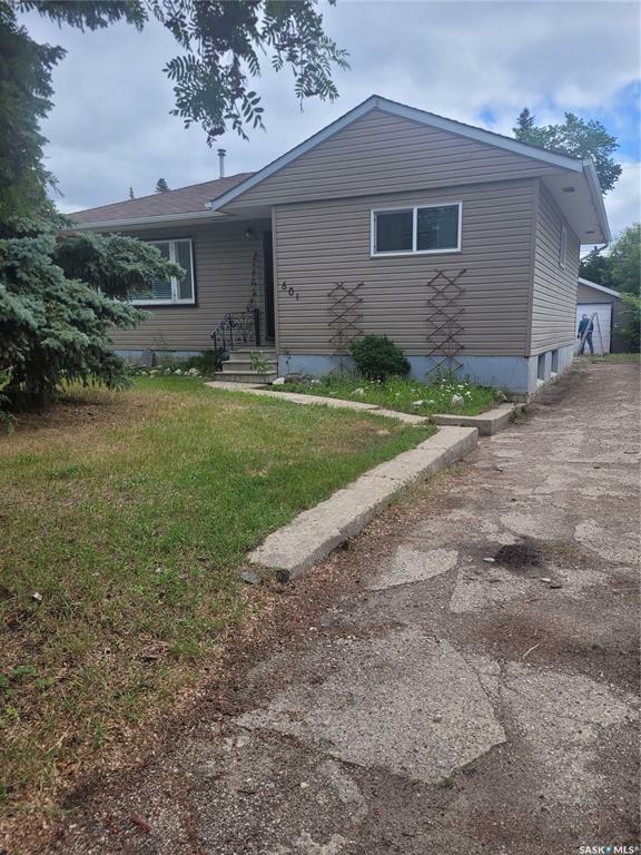 Property Photo: 601 Preston Avenue S SK S7H 2V1
