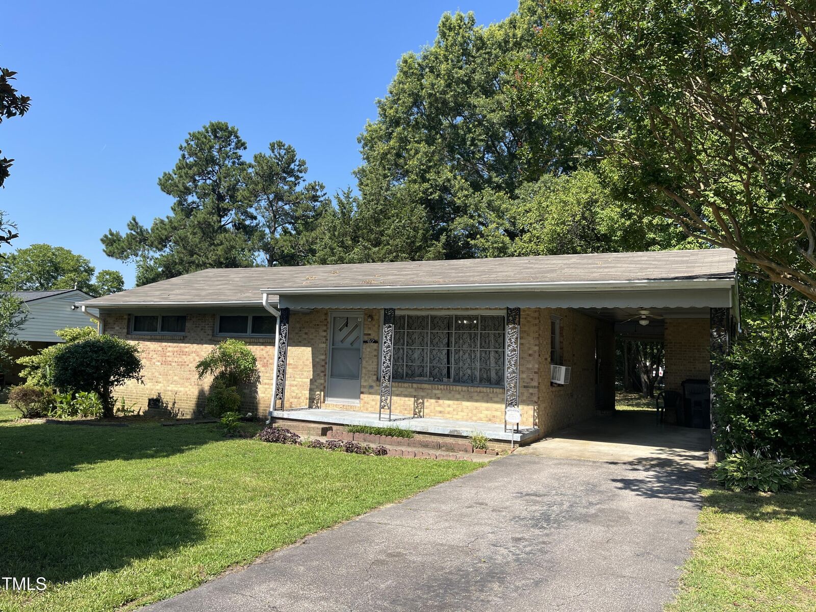 Property Photo:  417 Sunnyview Road  NC 27536 