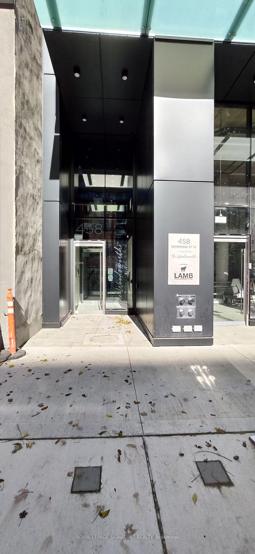 Property Photo:  458 Richmond Street W 705  ON M5V 1Y1 