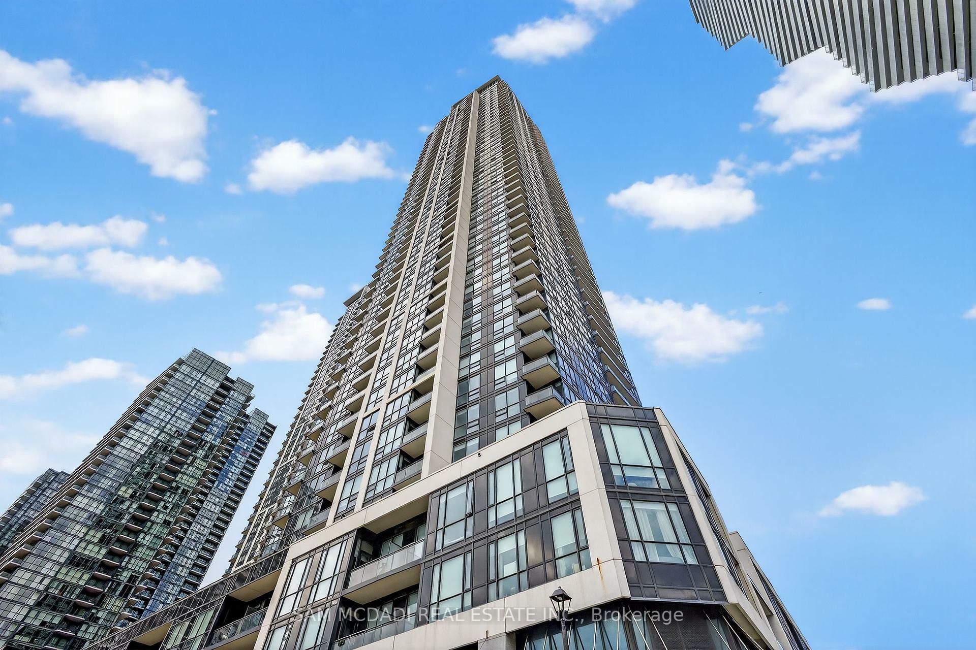 4011 Brickstone Mews 1808  Mississauga ON L5B 0J7 photo