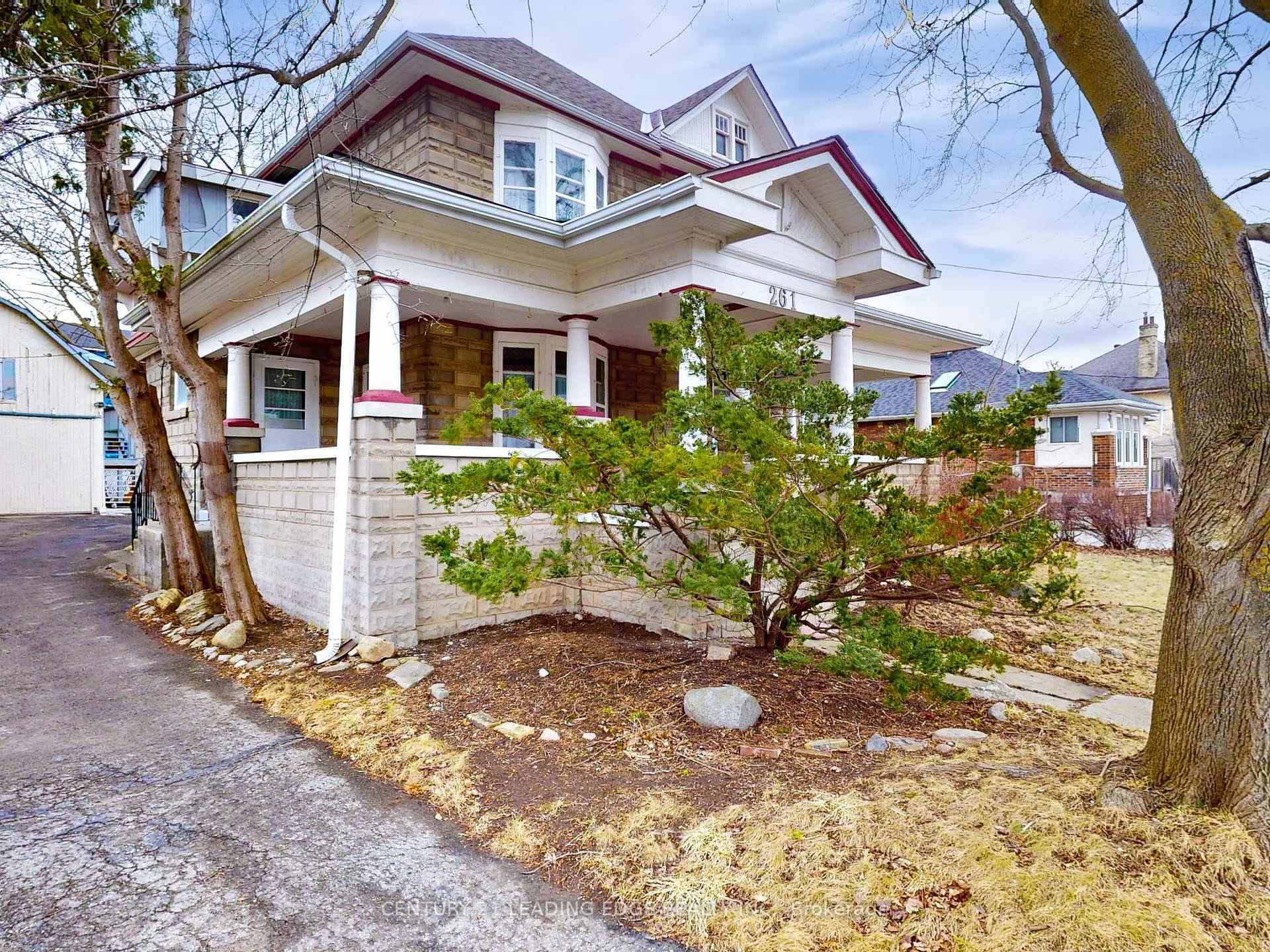 Photo de la propriété: 261 Main Street N ON L3P 1Y6