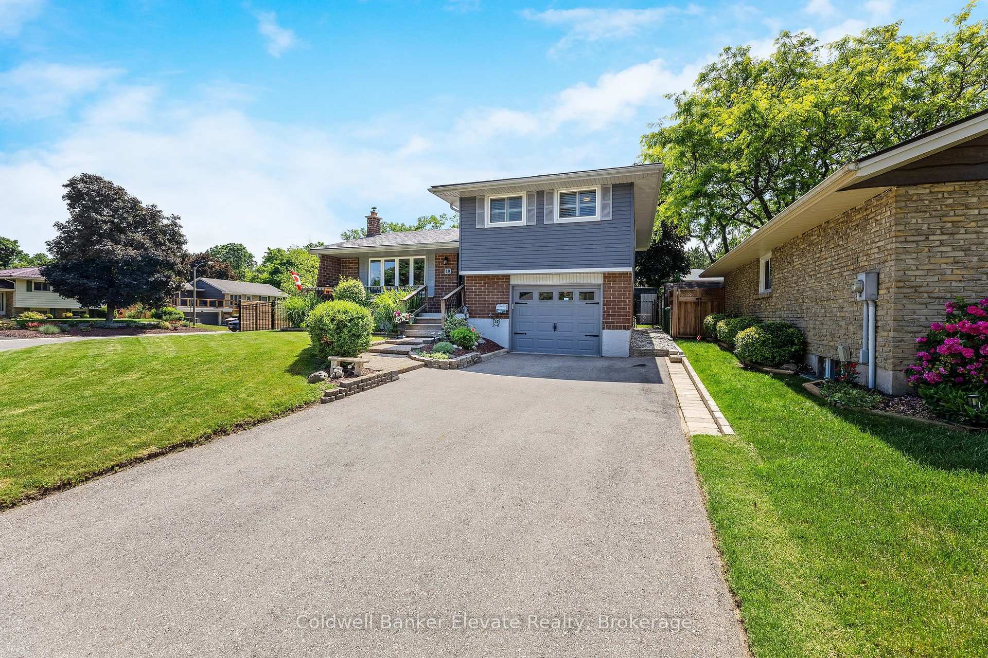 10 Gilston Parkway  Brant ON N3L 3K6 photo