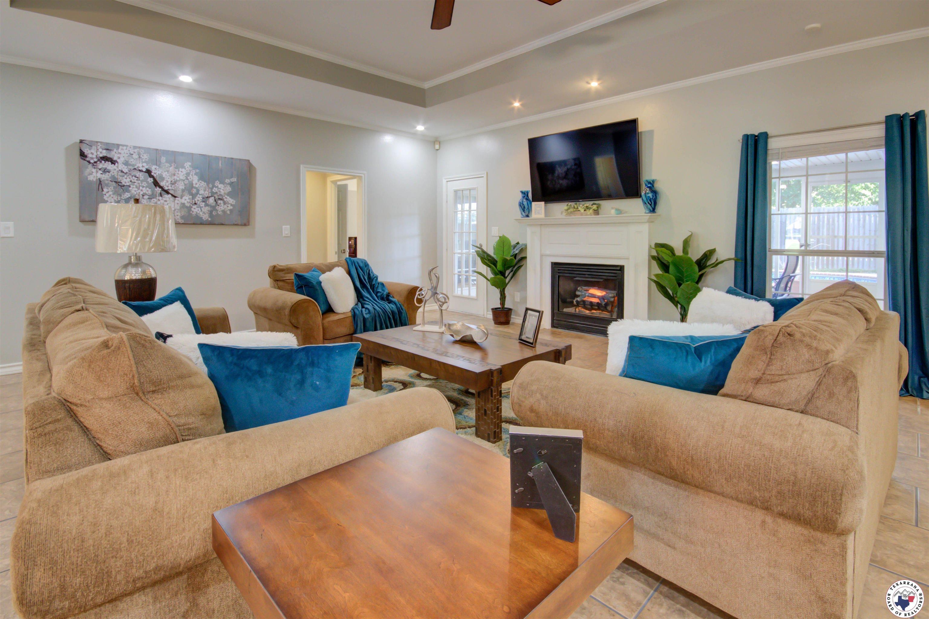 Property Photo: 14 White Willow Place AR 71854