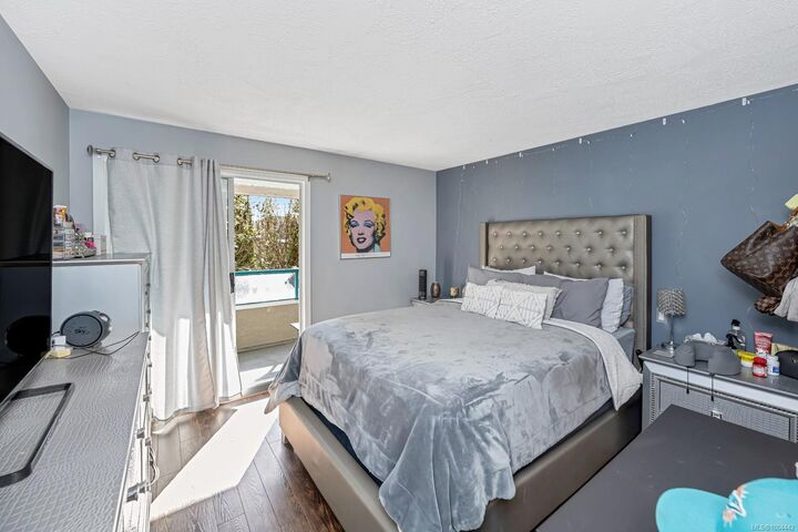 Property Photo: 1223 Johnson St 206 BC V8V 3N9