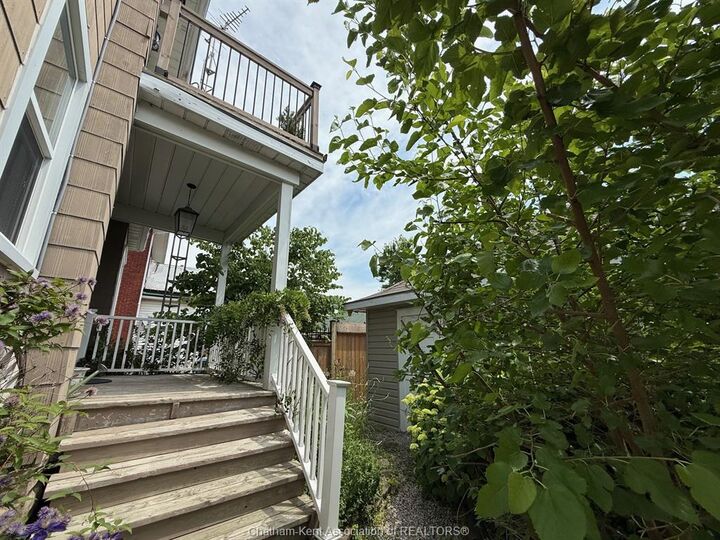 Photo de la propriété: 58 Margaret Avenue ON N8A 1Z9