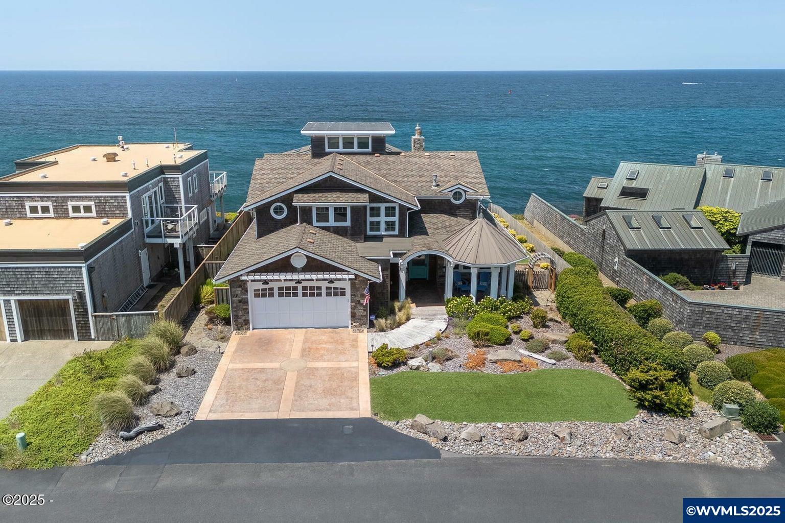 Property Photo: 525 SW Point Av OR 97341