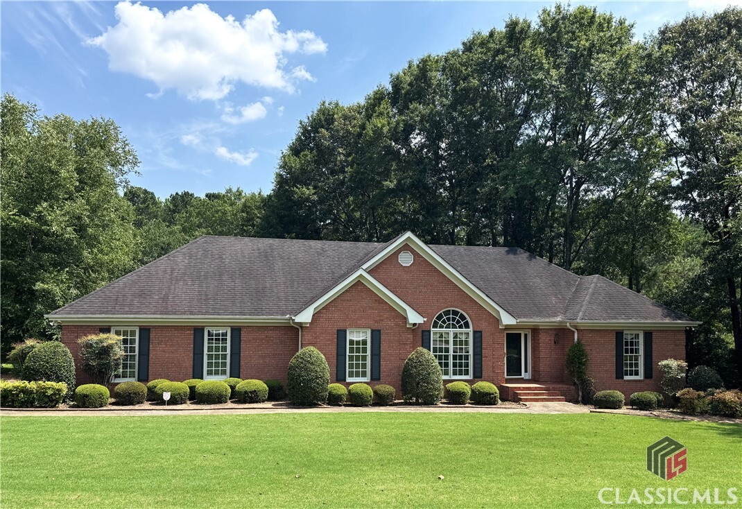 Property Photo: 1250 Chaddwyck Drive GA 30606