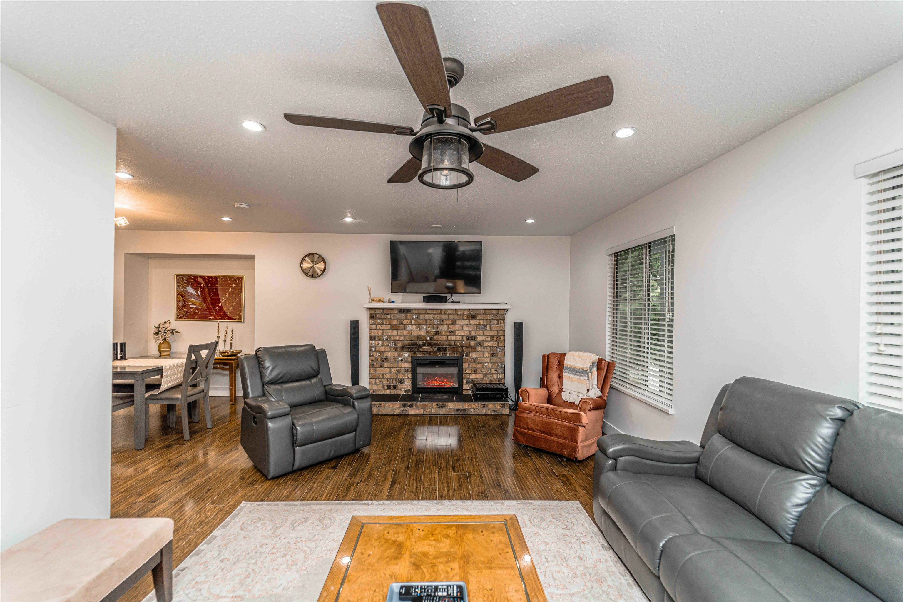Property Photo: 3520 Clearbrook Road BC V2T 5B8
