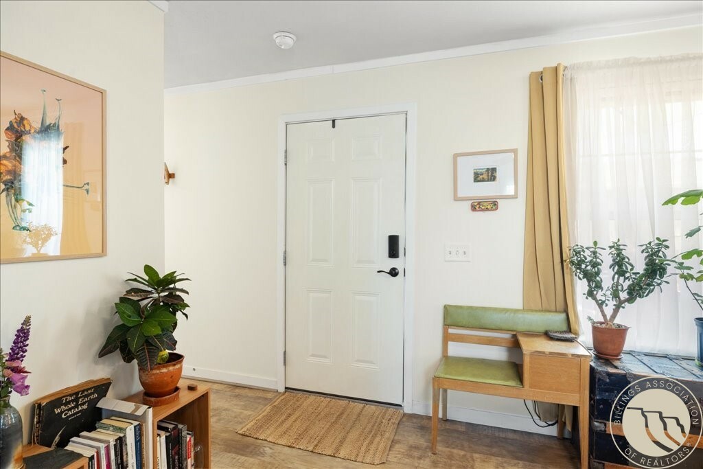 Property Photo: 1012 Coutts Ave MT 59068