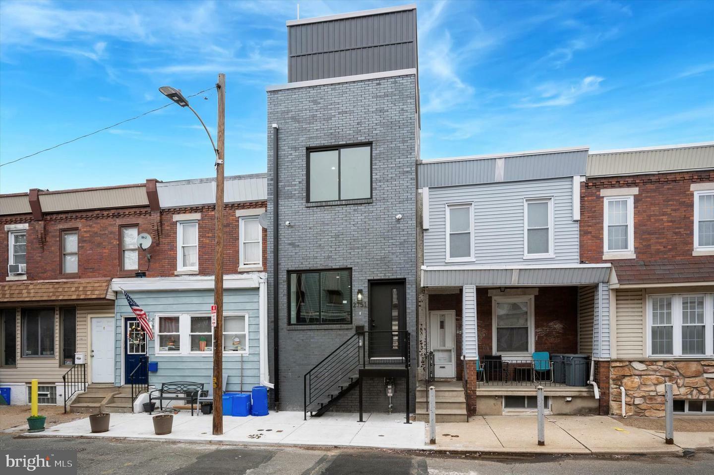 2751 E Pacific Street  Philadelphia PA 19134 photo
