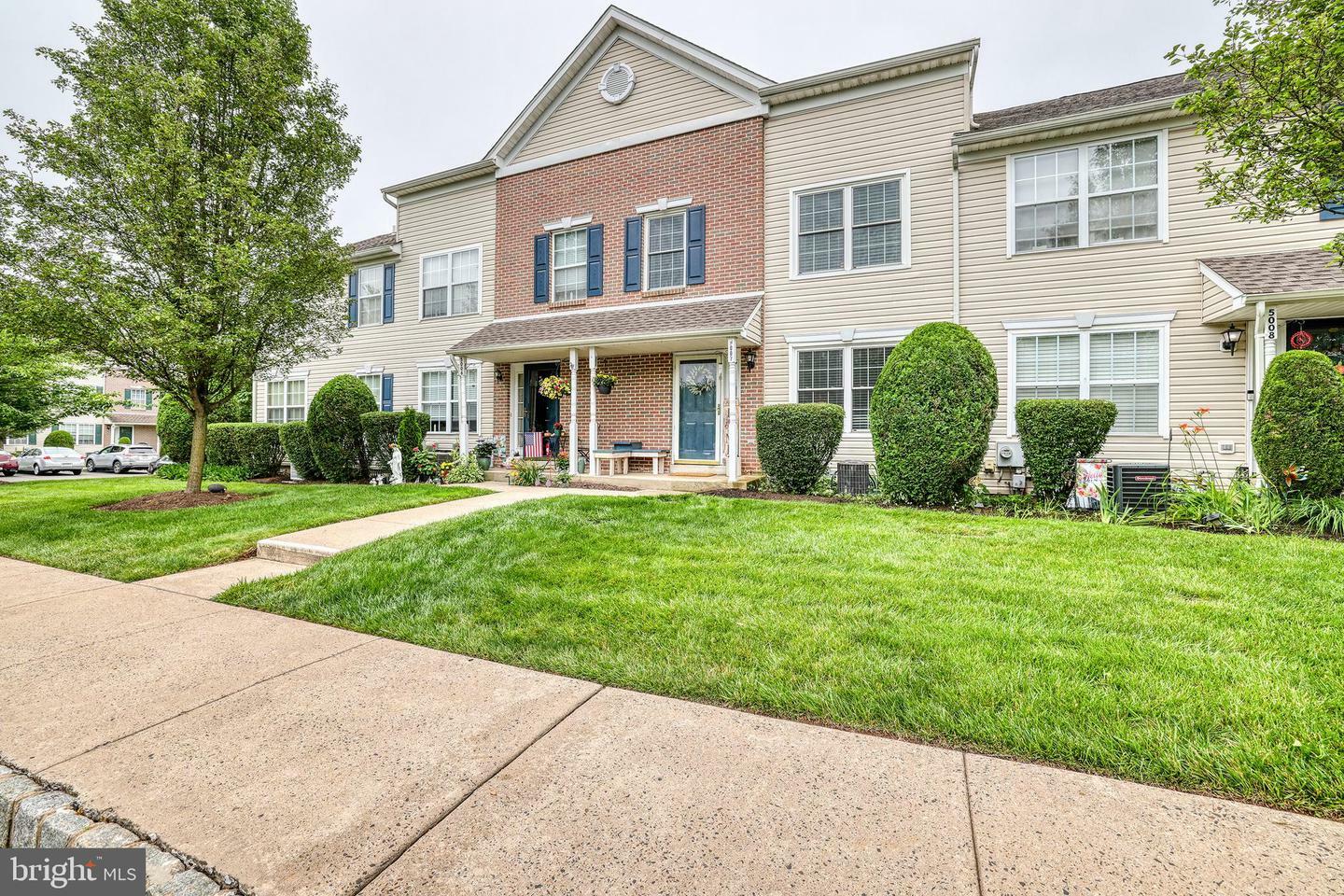Property Photo: 5007 Brookwood Court 83 PA 18976