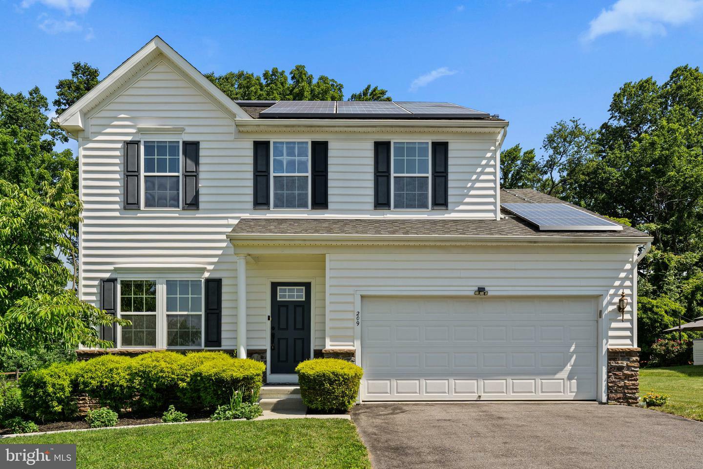 209 Dague Farm Drive  Coatesville PA 19320 photo