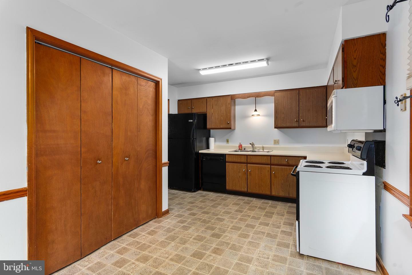 Property Photo: 10624 Millbrook Drive MD 21620