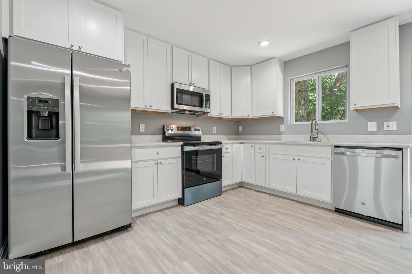 Property Photo: 9555 Linville Avenue MD 20723