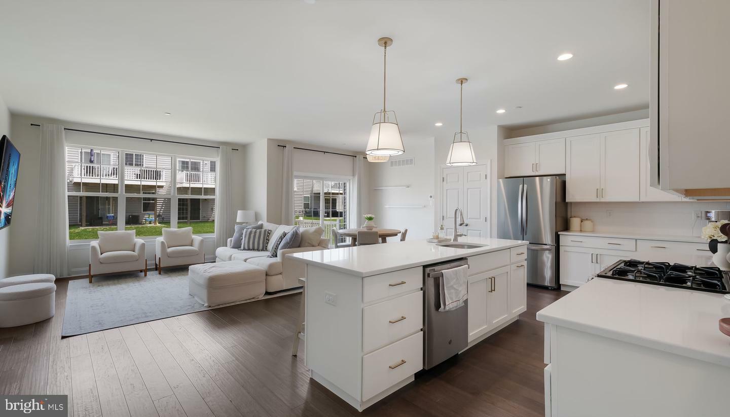 Property Photo: 371 Ridgewood Drive PA 19468