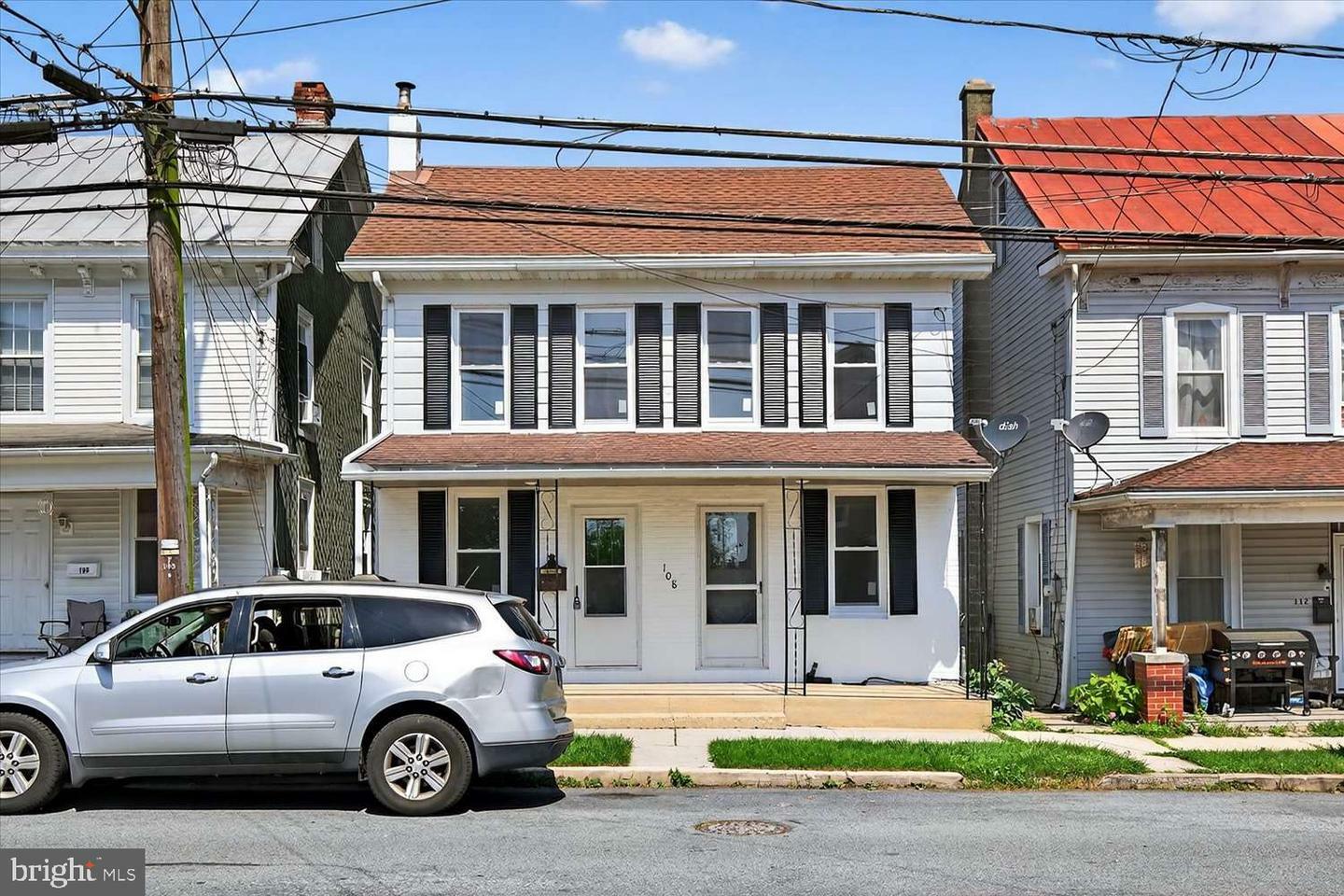 108 N Church Street  Robesonia PA 19551 photo