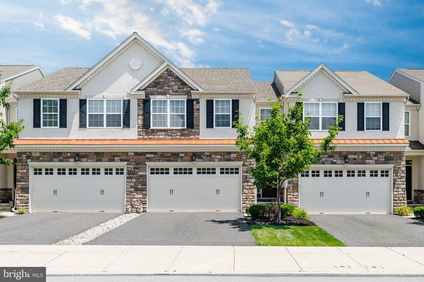 Property Photo:  3509 Lenape Lane  PA 18049