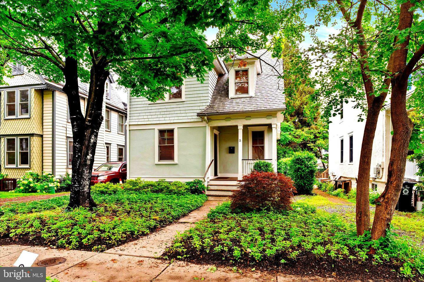 5 Madison Street  Princeton NJ 08542 photo