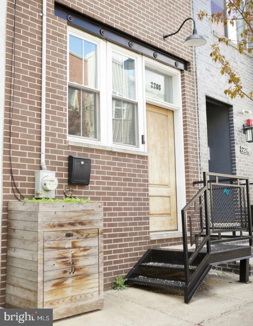 Property Photo: 2208 Amber Street PA 19125