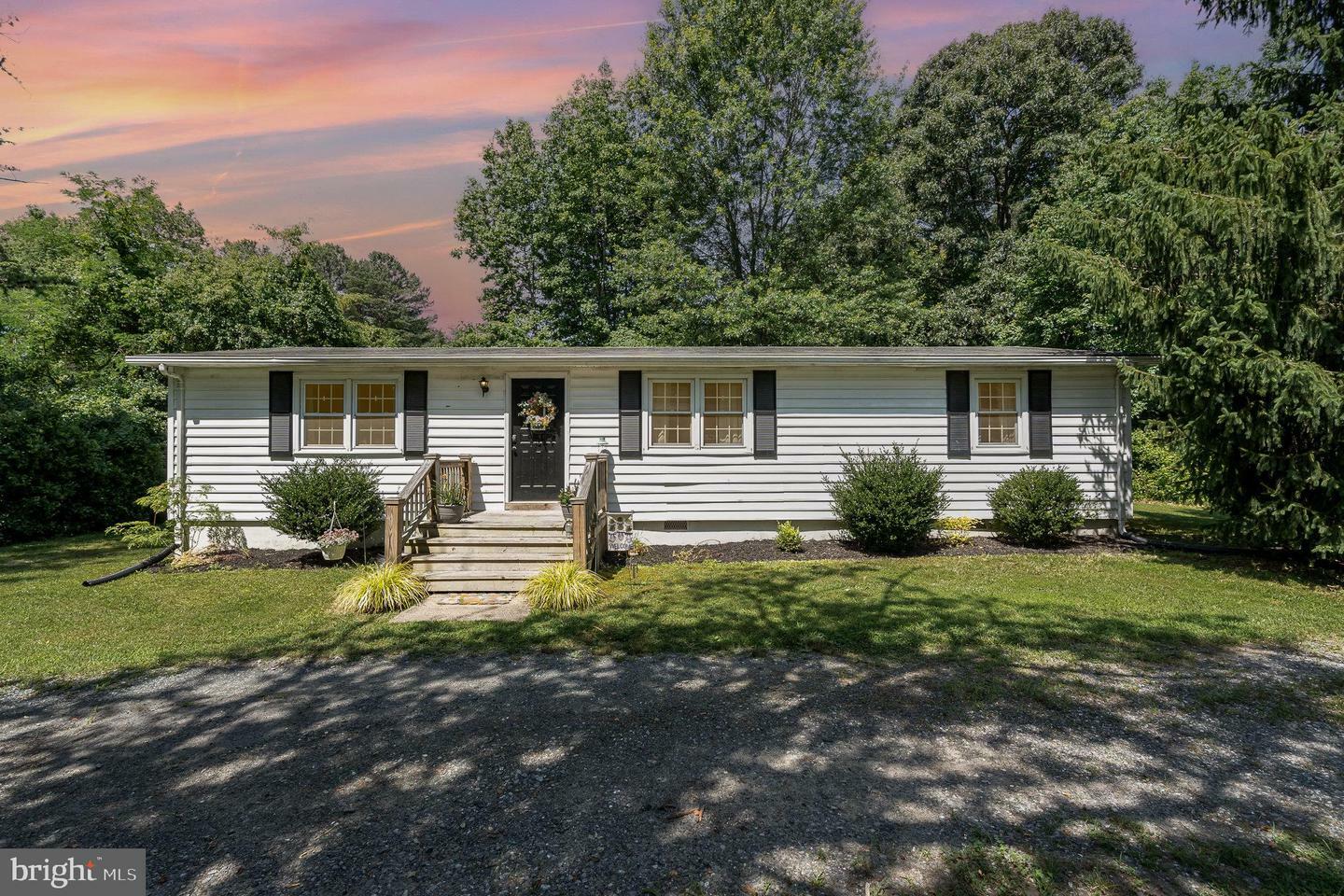 Property Photo: 8380 Indiantown Road VA 22485