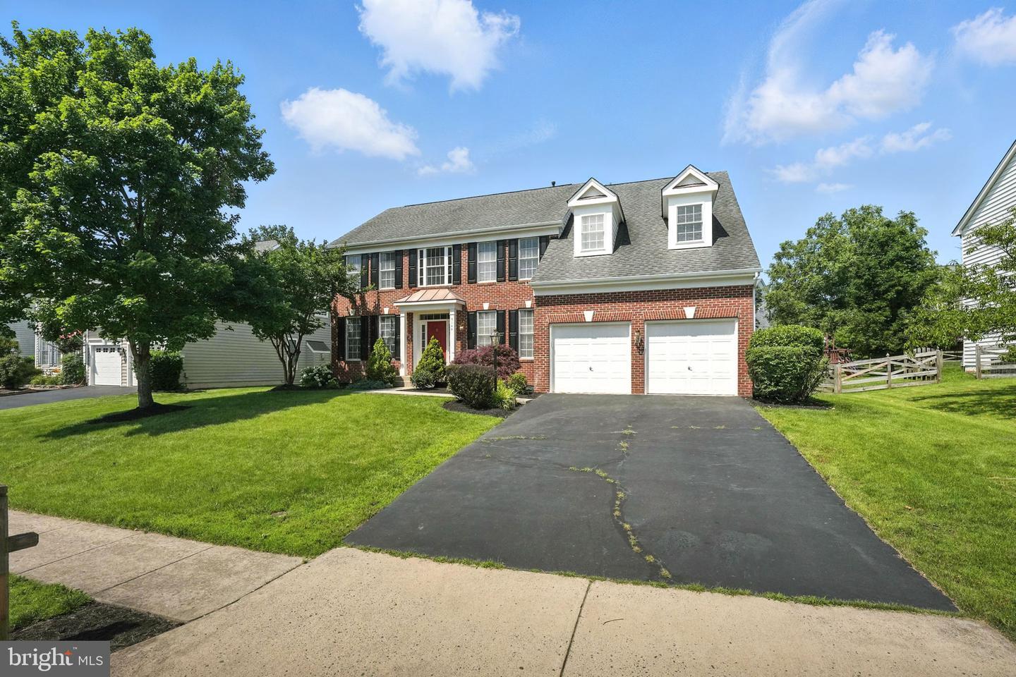 Property Photo: 9144 Big Springs Loop VA 20136