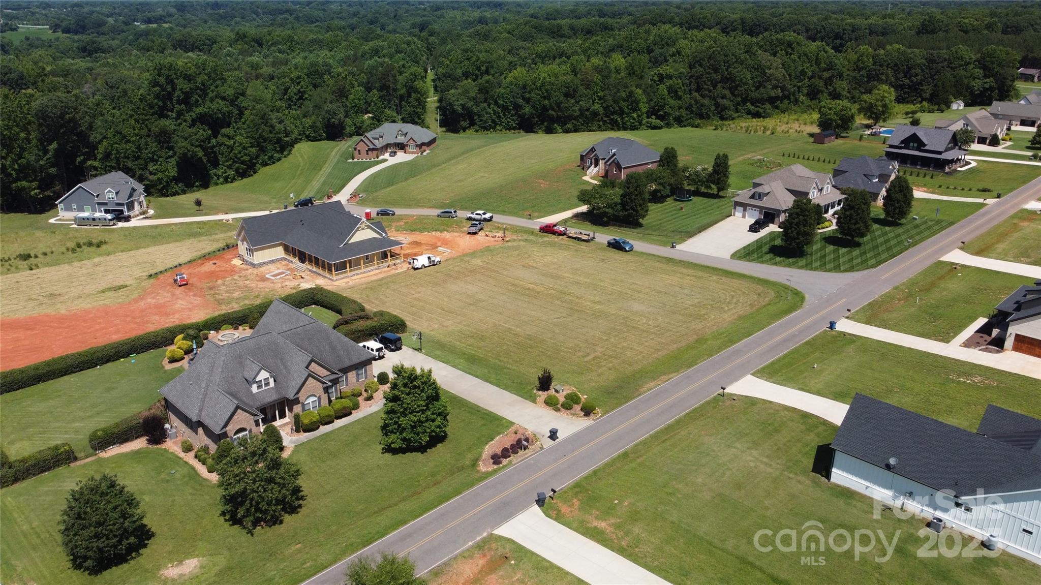 Property Photo: 528 New Salem Road NC 28625