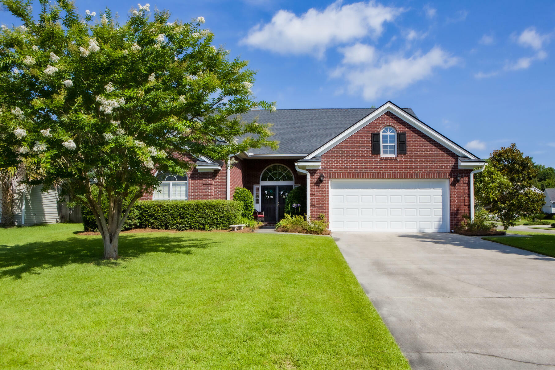 Property Photo: 5008 Northfield Court SC 29414