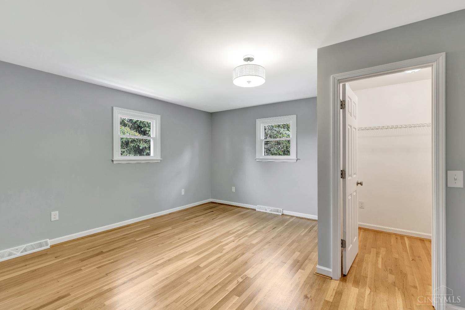 Property Photo:  6624 Hitching Post Lane  OH 45230 