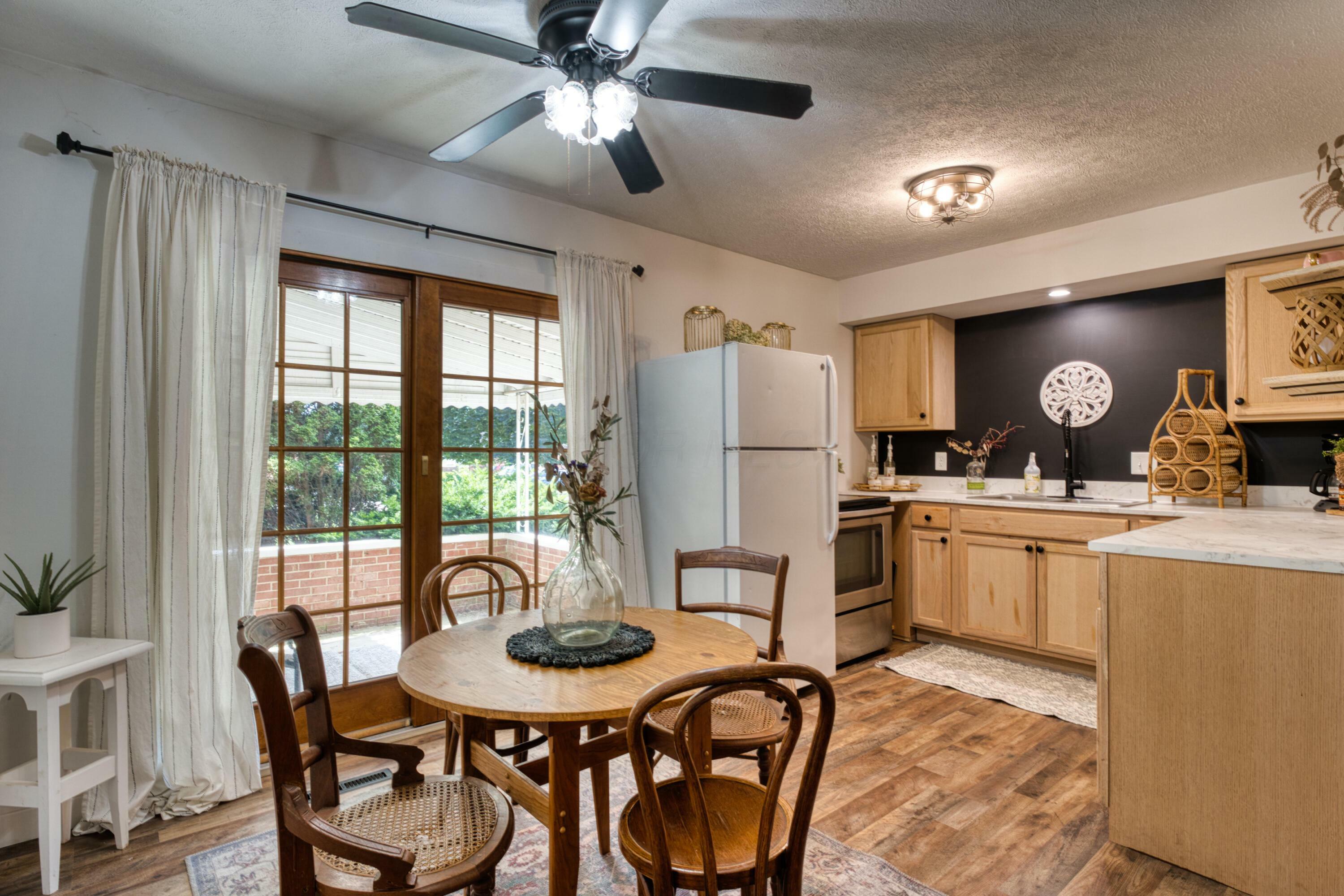 Property Photo: 625 Country Club Drive OH 43055