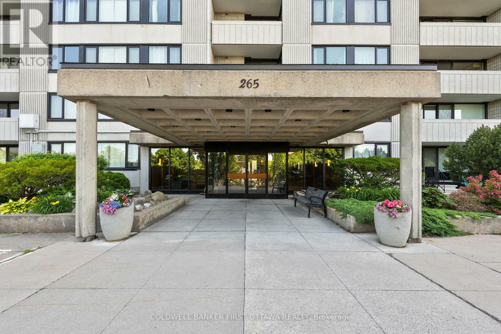 Property Photo: 265 Poulin Avenue 1706 ON K2B 7Y8